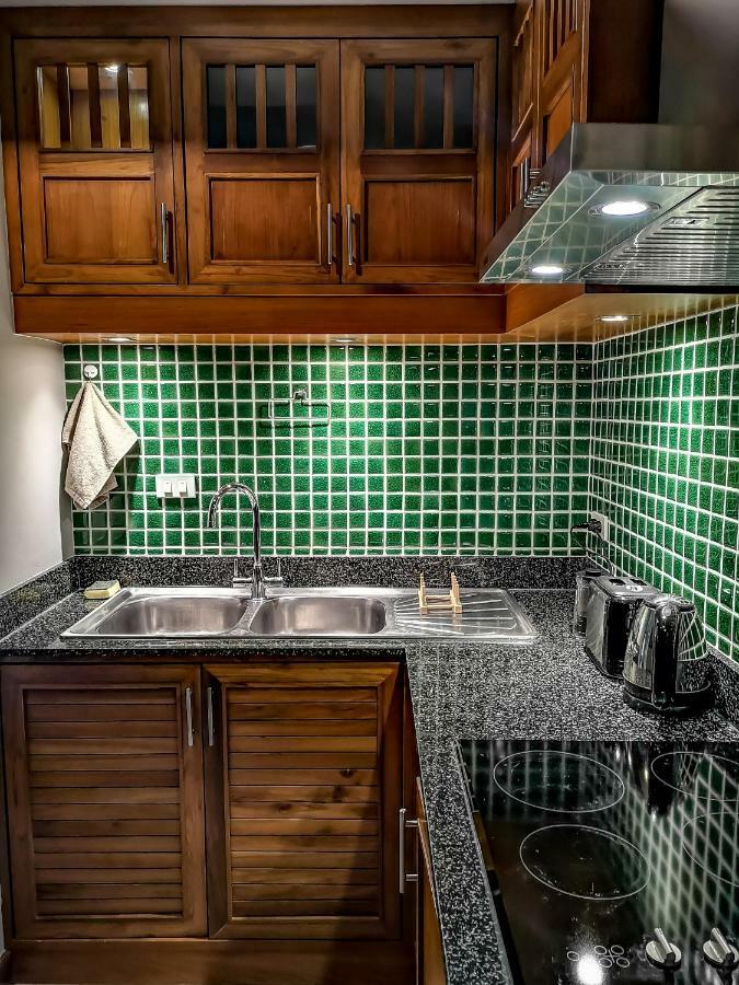 Khanom Sea Breeze Apartment Екстериор снимка